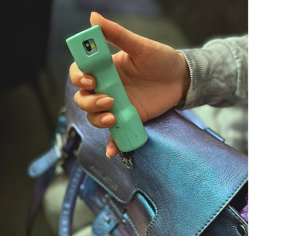 Verdedigingsspray_bij_handtas